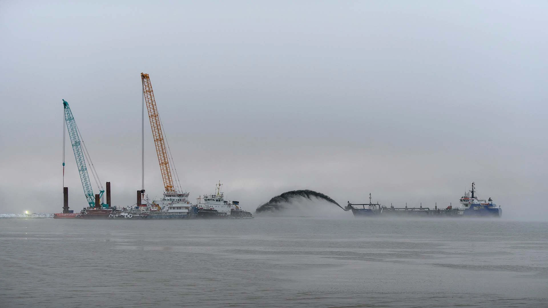 Dredging in Ocean
